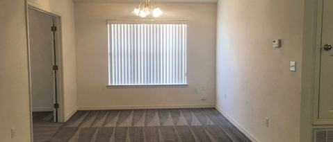 Building Photo - 1608 Sutton Pl