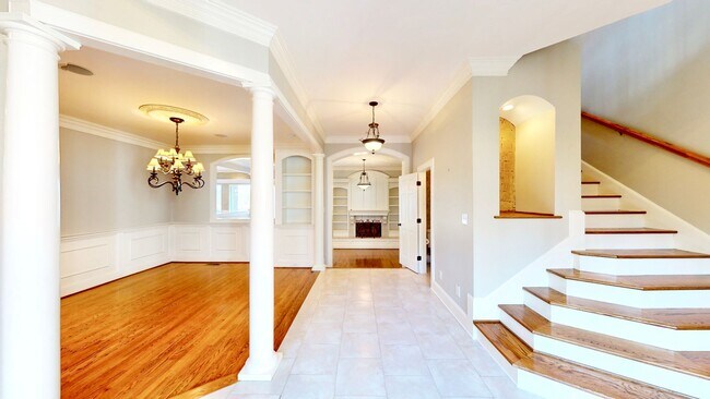 Foto del edificio - 4409 Parview Drive N