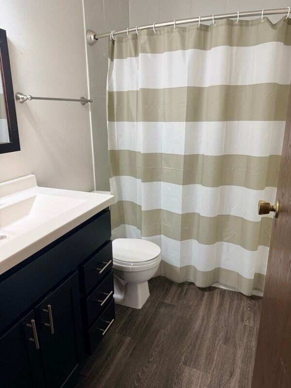 Foto del edificio - 1007 N Marshall St