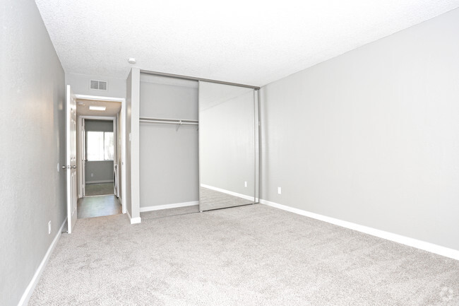 Foto del interior - Lynwood Knolls