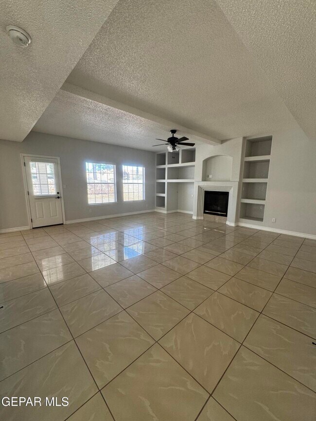 Foto del edificio - 485 Jeweled Mesa Ct