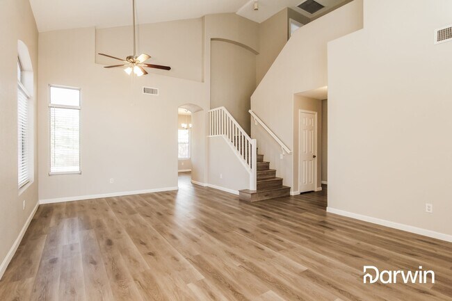 Building Photo - 21906 N 70th Ave, Glendale, AZ 85310