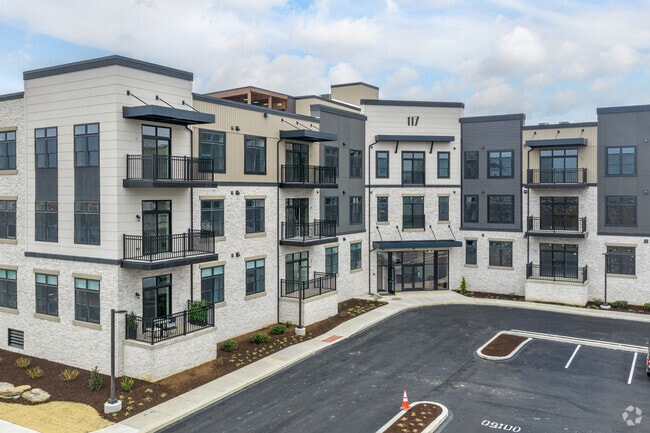 117 On The Boulevard