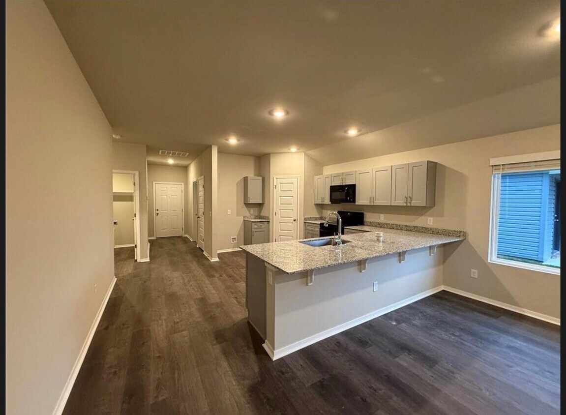 Foto del edificio - 2599 E Meramec St