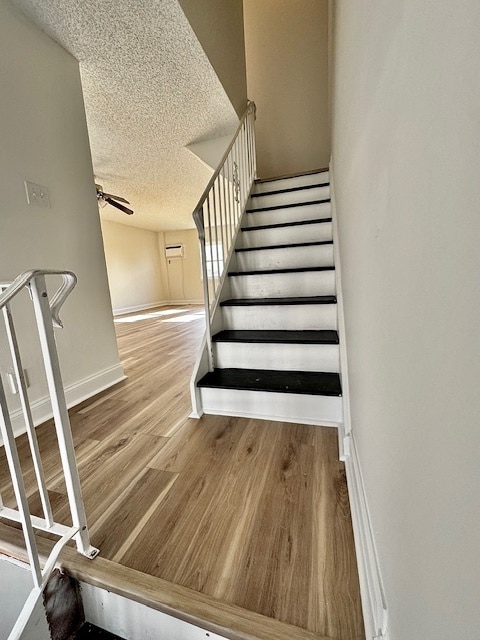 Foto del edificio - 12125 Sweet Briar Rd