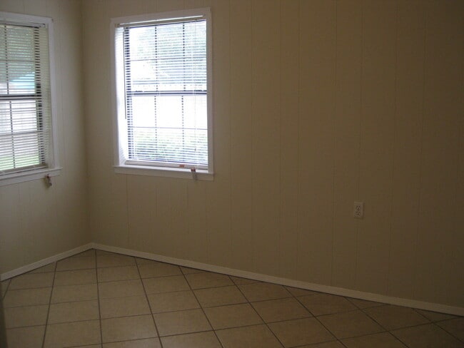 Foto del edificio - Great 2 bedroom Home in Fort Walton Beach