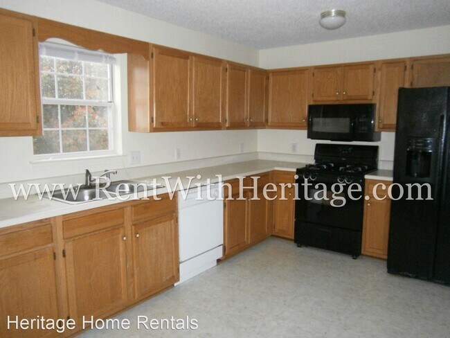 Foto del edificio - 3 br, 2 bath House - 3501 Willow Tree Circle