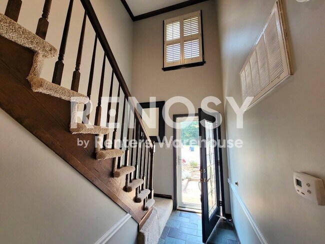 Foto del edificio - 914 Wildwood Square Ct