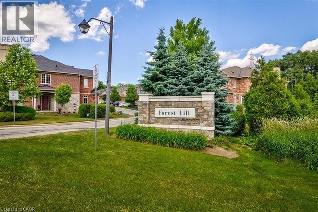 Building Photo - 35 Oakhaven Pl