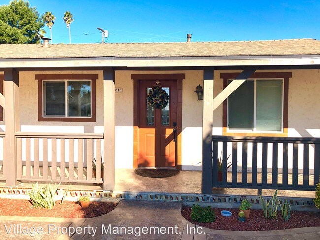 Building Photo - 4 br, 2 bath House - 711 West Elder Street