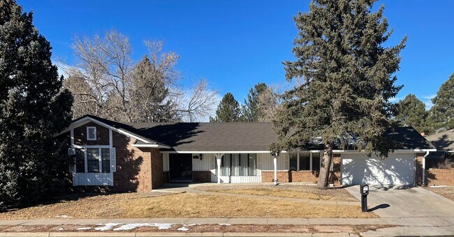Foto del edificio - 7065 E Princeton Ave