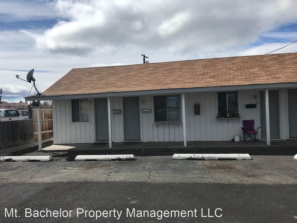 Primary Photo - 1133 NW 6th St