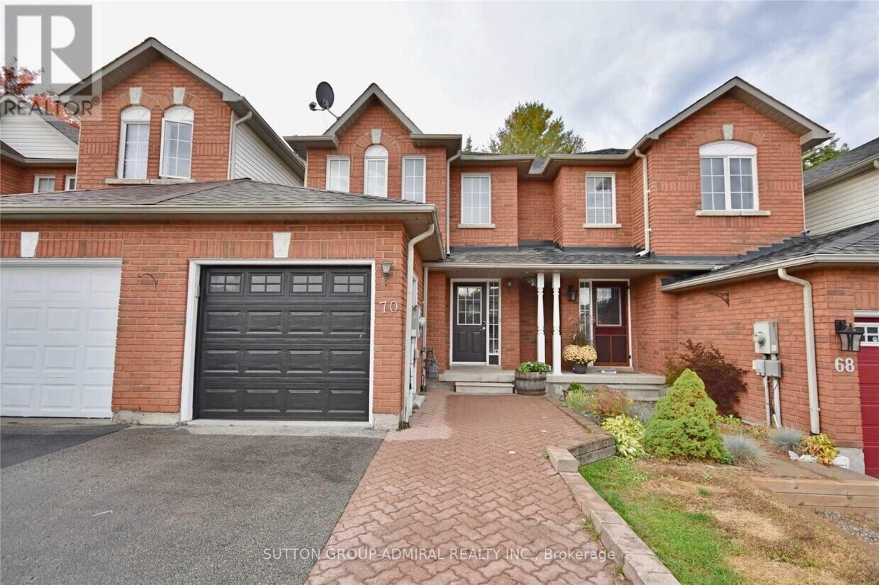 Photo principale - 70 Hawthorne Crescent