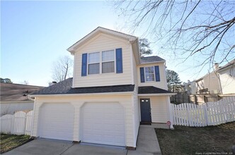 Building Photo - 202 Thorncrest Dr