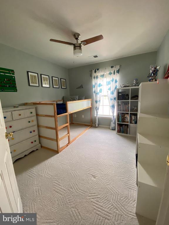 Building Photo - 5042 Grimm Dr