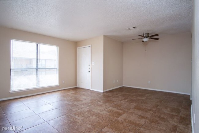 Foto del edificio - 107 Fenway Loop