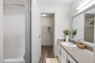 Building Photo - 2800 S Dairy Ashford Rd