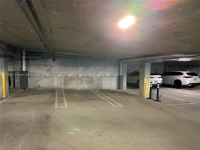 Foto del edificio - 1010 SW 2nd Ave