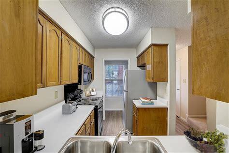 Foto del edificio - 1916 Fort View Rd