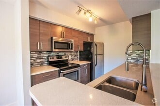 Building Photo - 815 Boynton Beach Blvd