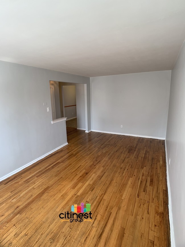 Foto del edificio - 1265 67th St