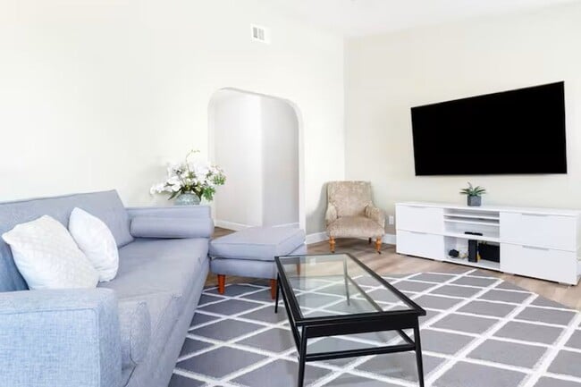 Building Photo - Grover Beach Oasis