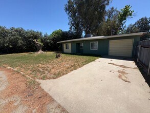 Building Photo - 12975 Houston Ave