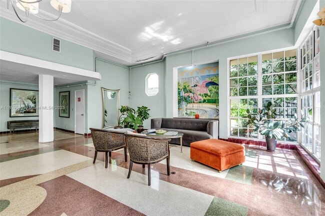 Foto del edificio - 1051 Meridian Ave