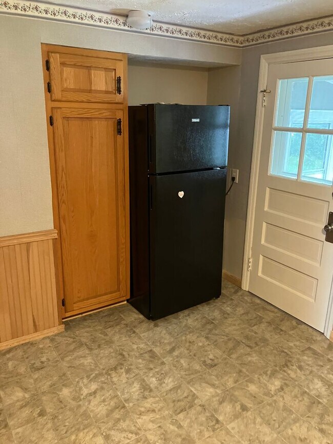 Building Photo - Cozy Camillus Cape