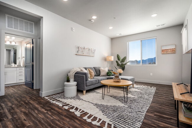 Foto del edificio - The Flats at Aero Park