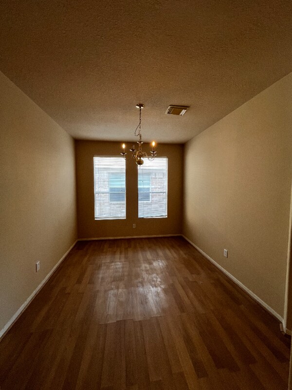 Foto del edificio - 19410 Maywood Falls Cir