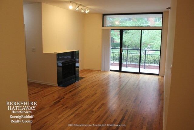 Building Photo - 3232 N Halsted St