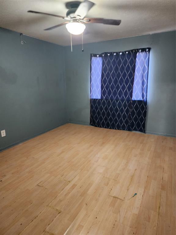 Foto del edificio - 22914 Tree House Ln