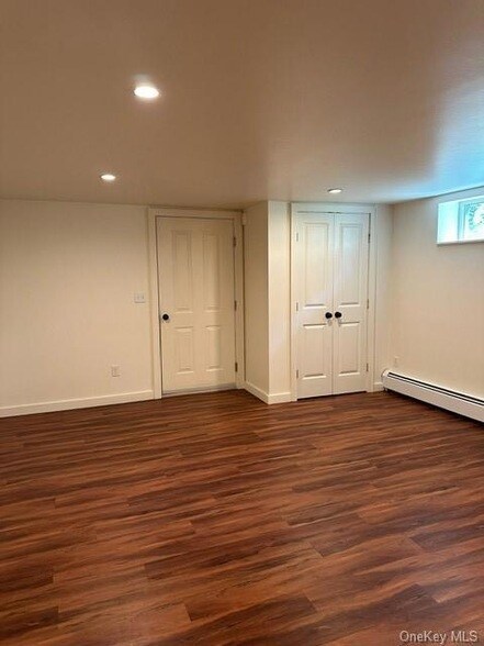 Building Photo - 50 Maple Ave