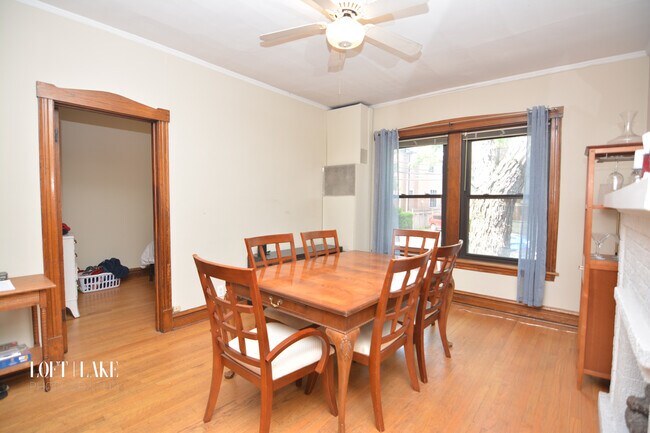 Foto del edificio - 1611 W Grace St