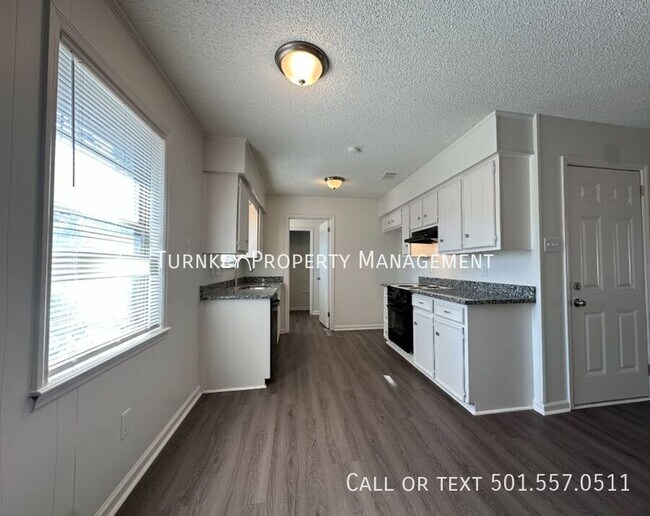 Building Photo - 1809 Lynette Dr