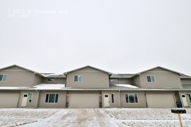 Building Photo - 7303 Hanson Ave