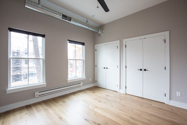 Building Photo - 1720 Fairmount