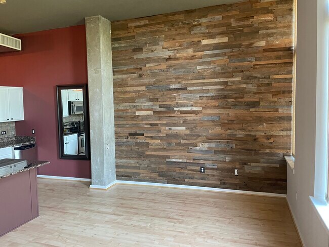 Building Photo - 2720 S Arlington Mill Dr