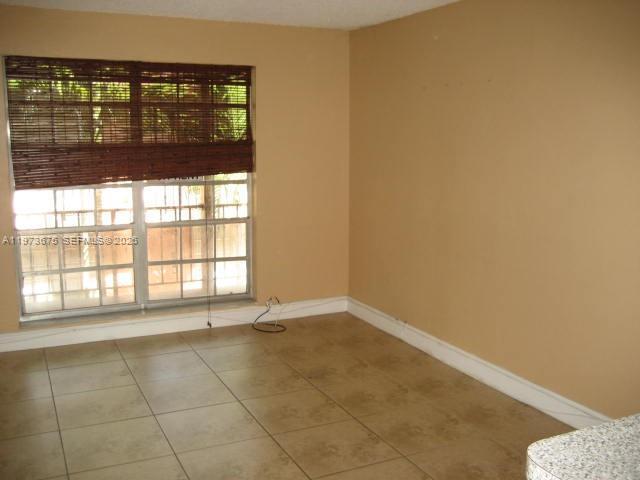 Foto del edificio - 10832 N Kendall Dr