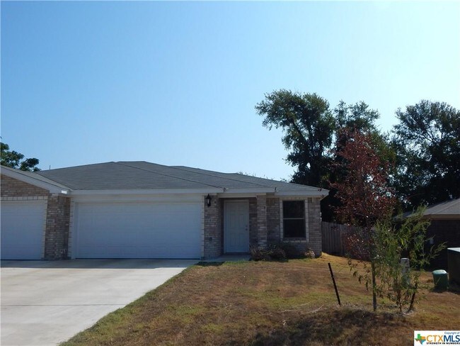 Building Photo - 1811 Indian Trail
