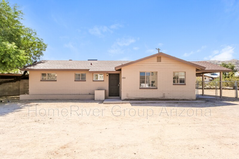 Primary Photo - 101 E Paseo Way
