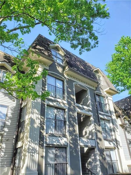 Foto del edificio - 2657 Lenox Rd NE