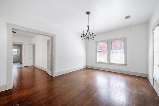 Foto del edificio - 516 W Pierce St
