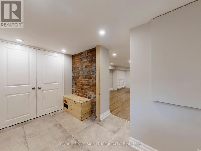 Photo du bâtiment - 344 Markham St