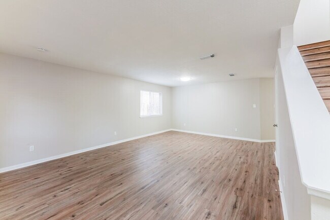 Foto del edificio - 5515 Deer Timbers Trail