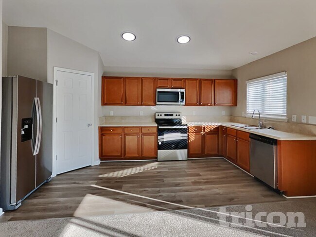 Foto del edificio - 8287 Fouraker Forest Rd