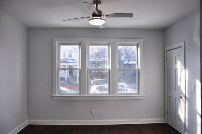 Building Photo - 2529 N Washtenaw Ave