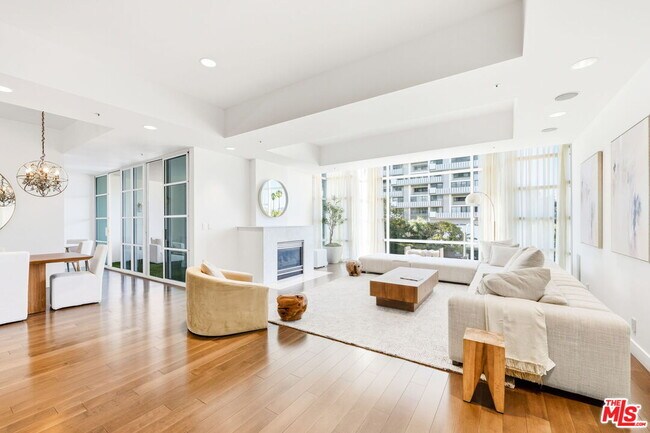 Foto del edificio - 10380 Wilshire Blvd