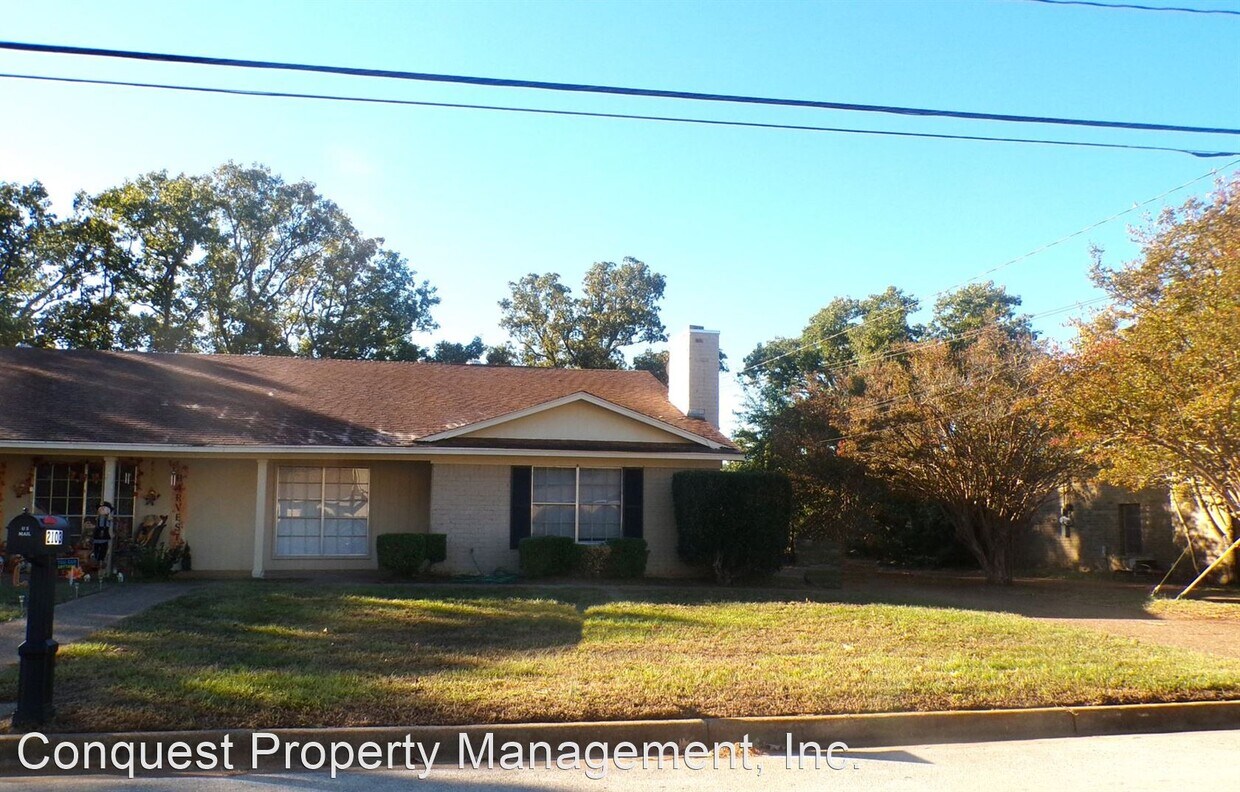 3 br, 2 bath House 2103 Easy St. House Rental in Tyler, TX